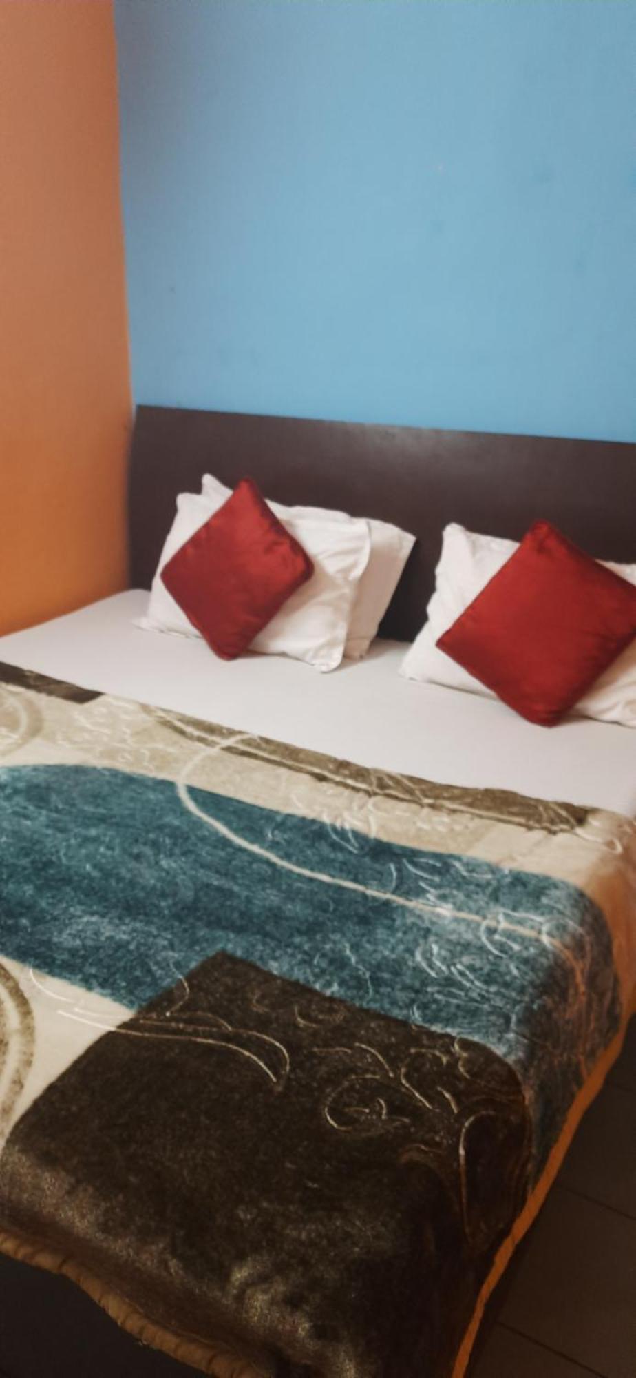 Hotel Golden Height Chandīgarh Extérieur photo